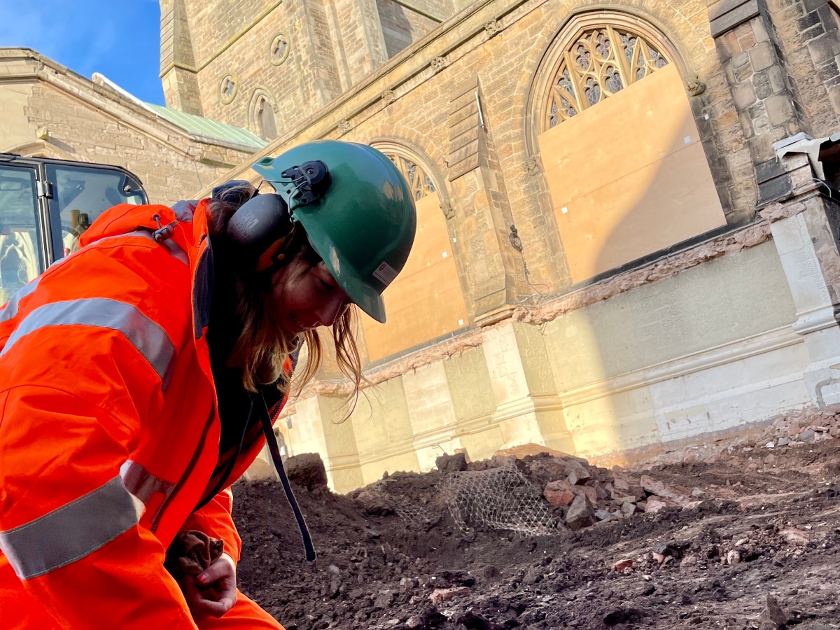 Leicester Cathedral Revealed – the 19th-century burial ground